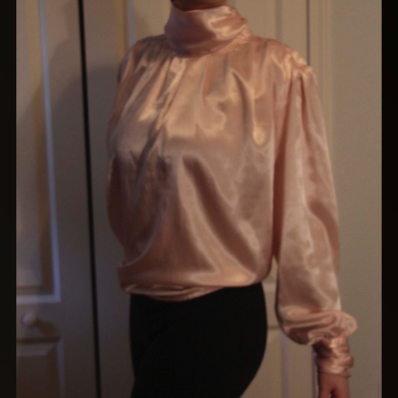 Light pink Vintage Blouse - Picture 1 of 8